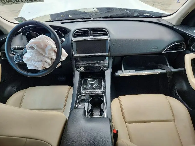 2020 JAGUAR F-PACE   
