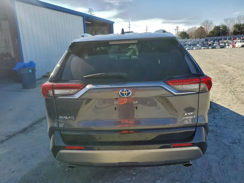 2023 TOYOTA RAV4 XSE  