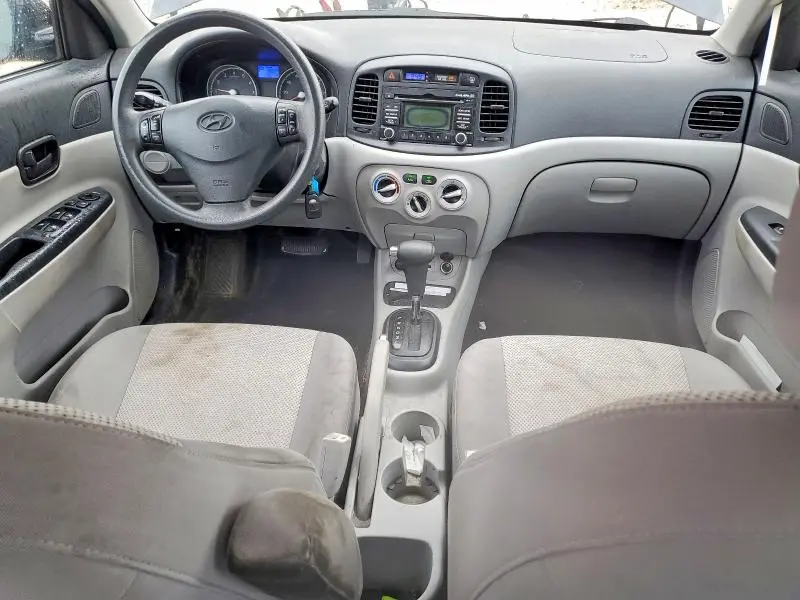 2011 HYUNDAI ACCENT GLS  