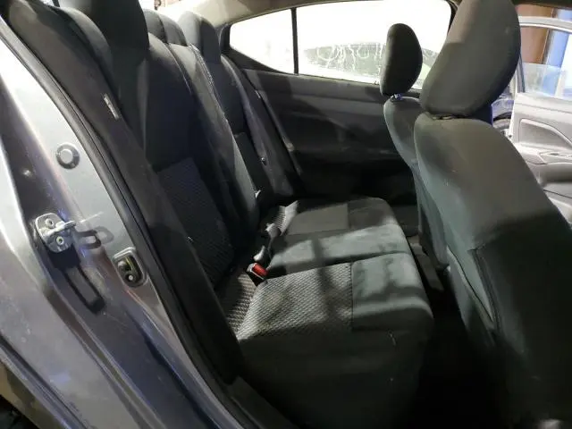2021 NISSAN VERSA S  