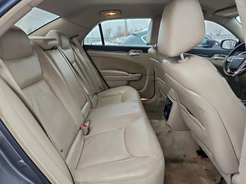 2011 CHRYSLER 300 LIMITED  