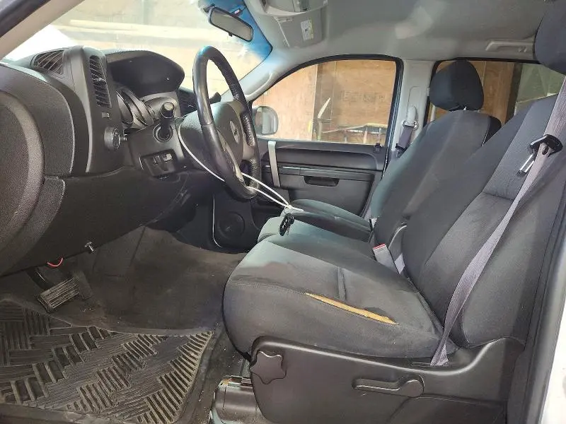 2011 CHEVROLET SILVERADO K1500 LT  