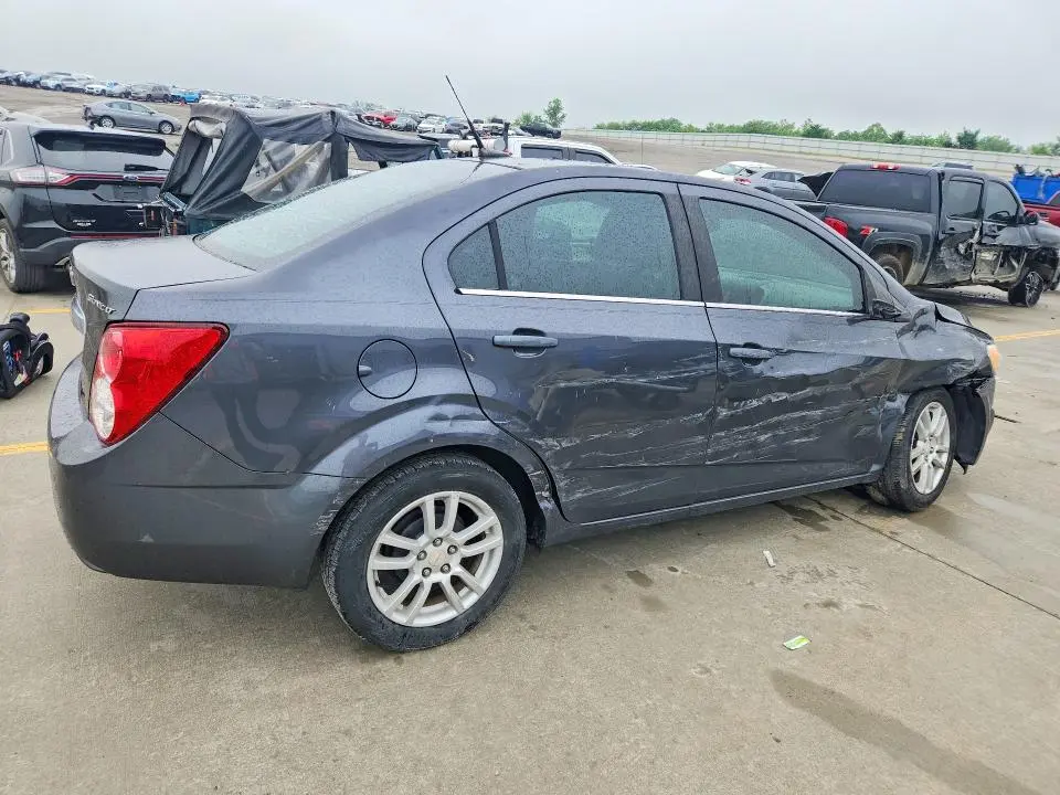 2012 CHEVROLET SONIC LT  