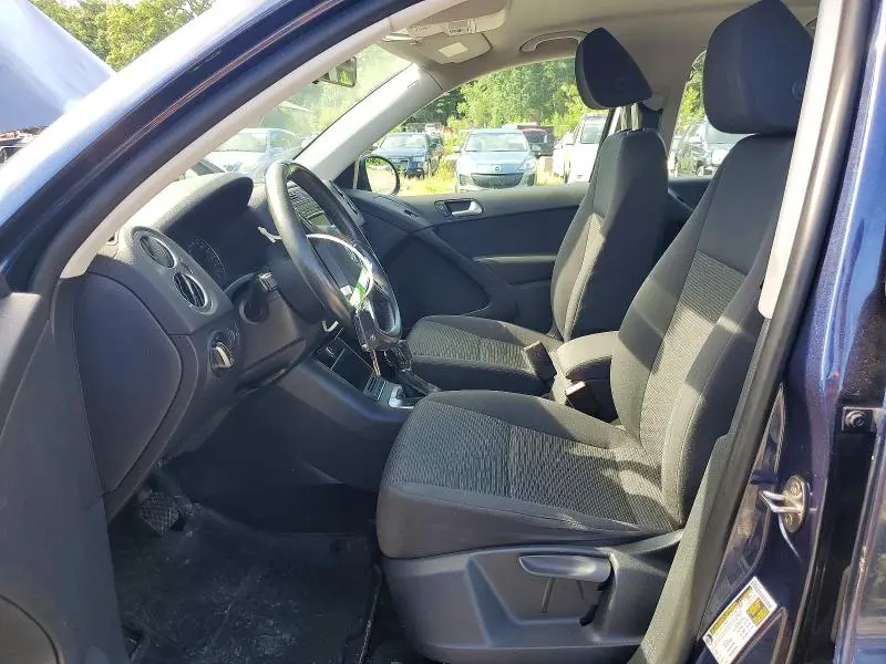 2013 VOLKSWAGEN TIGUAN   