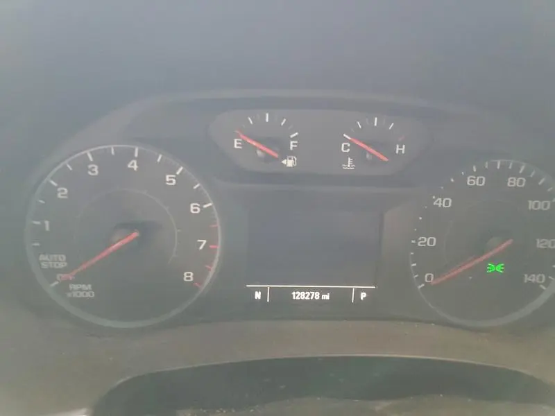 2021 CHEVROLET TRAVERSE LT  