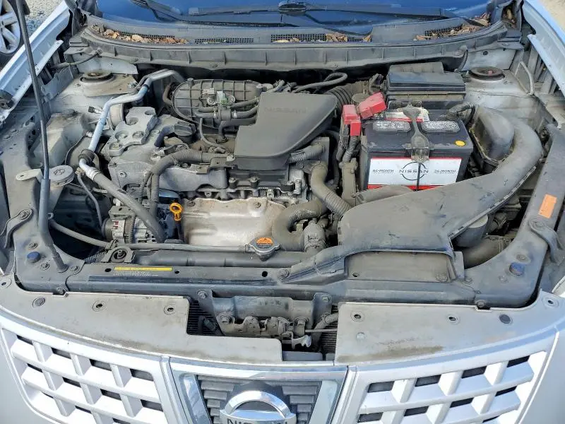2010 NISSAN ROGUE S  