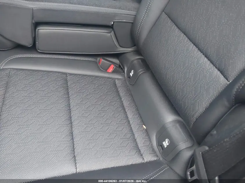 2025 CHEVROLET EQUINOX FWD LT