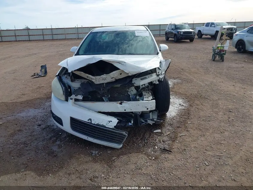 2011 CHEVROLET IMPALA LT