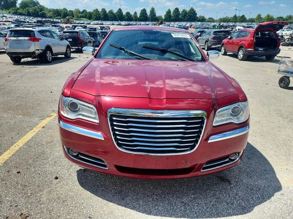 2013 CHRYSLER 300C   