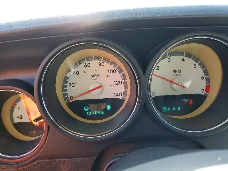 2010 DODGE CHALLENGER SE  