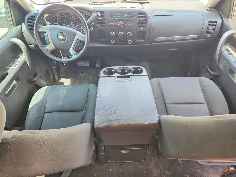 2010 CHEVROLET SILVERADO C1500 LT  