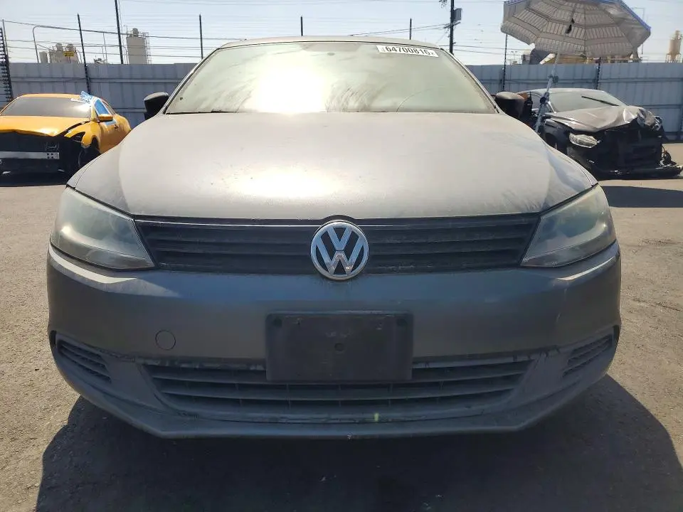 2014 VOLKSWAGEN JETTA BASE  