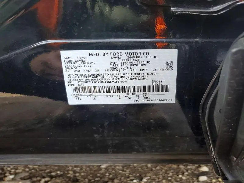 2024 FORD EDGE TITANIUM  