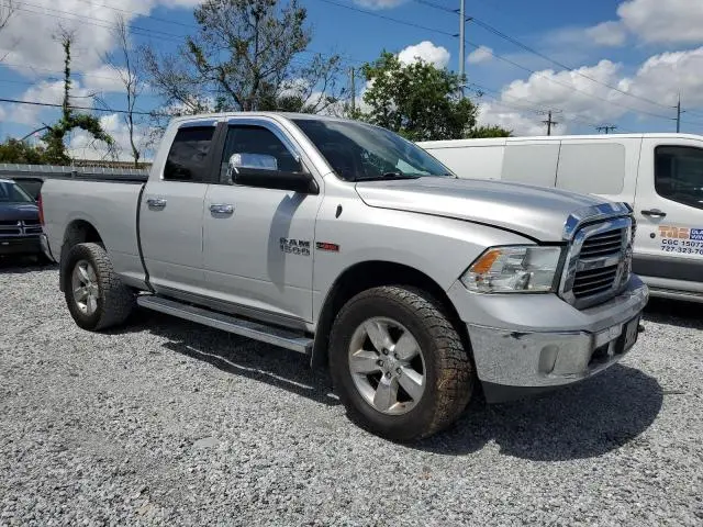 2016 RAM 1500 SLT  