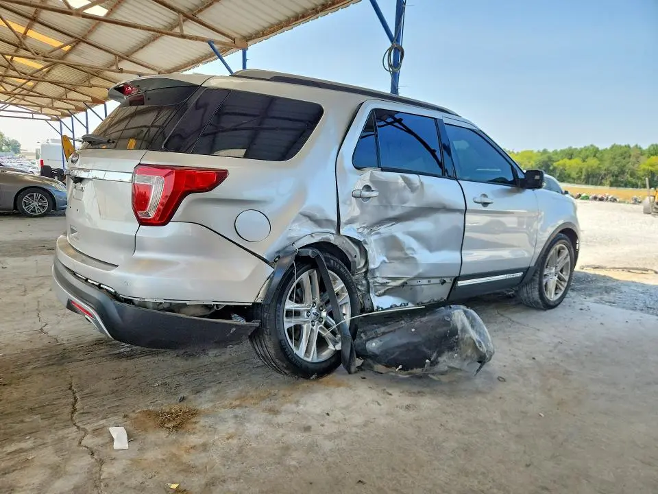 2017 FORD EXPLORER XLT  