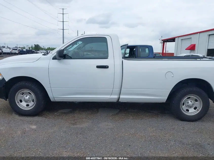 2019 RAM 1500 CLASSIC TRADESMAN  4X4 8' BOX