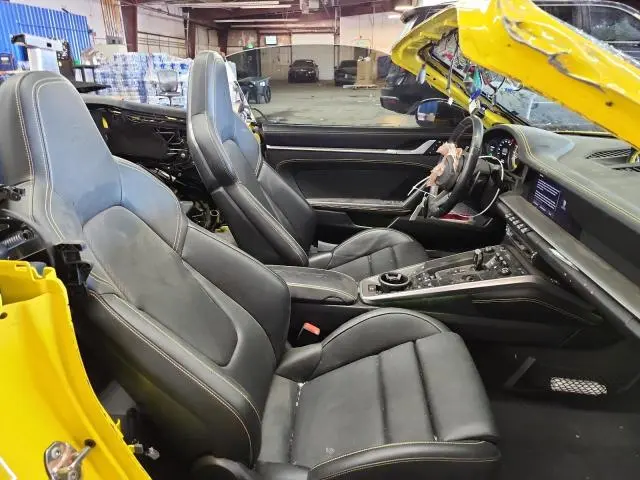 2022 PORSCHE 911 TURBO