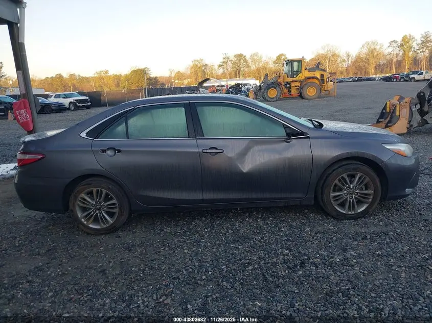 2017 TOYOTA CAMRY SE