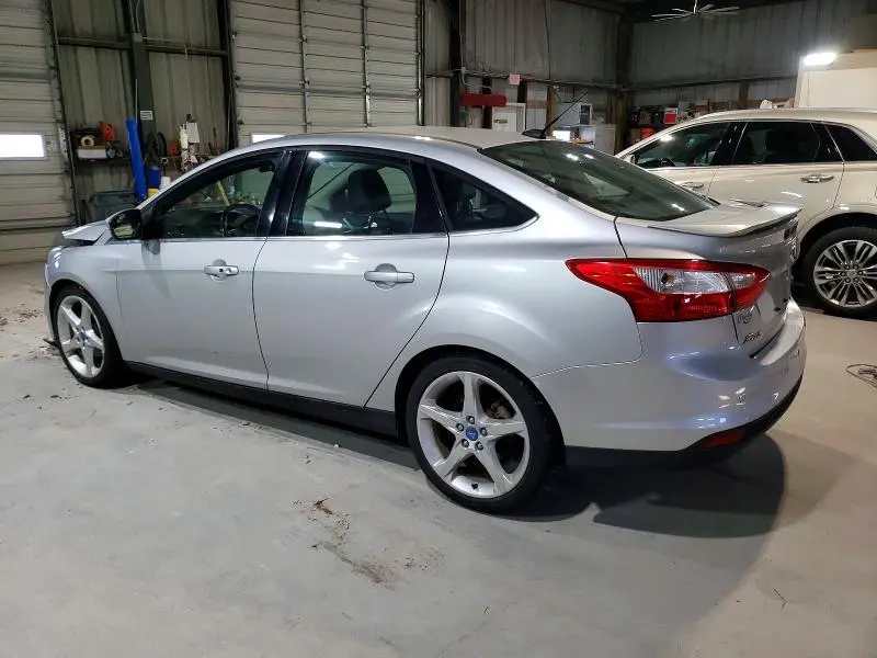 2012 FORD FOCUS TITANIUM  