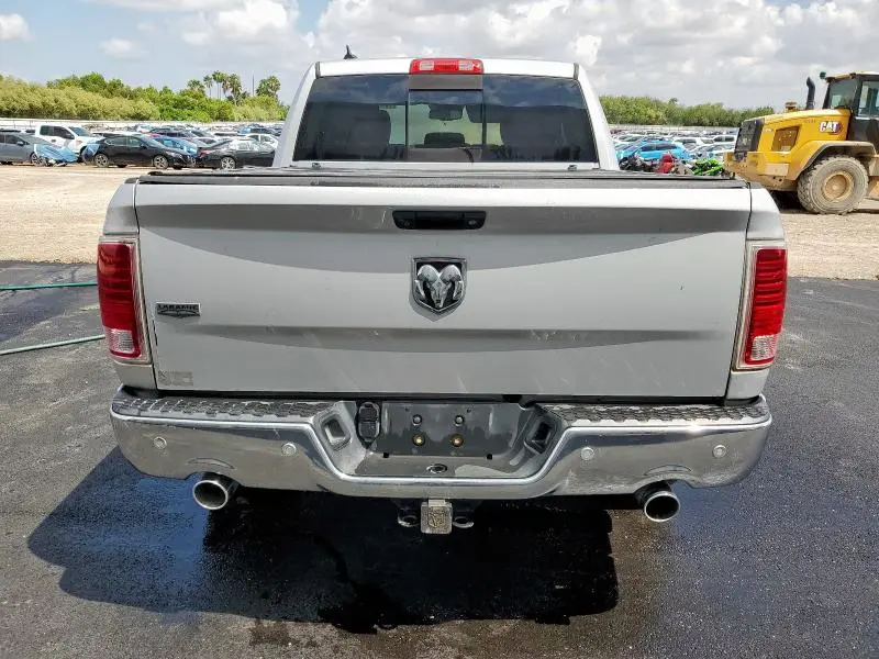 2015 RAM 1500 LARAMIE  