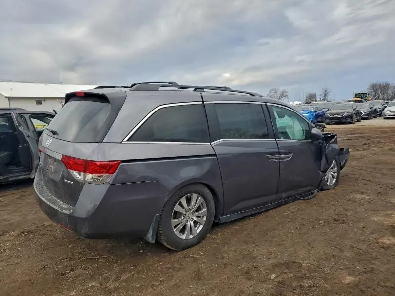 2016 HONDA ODYSSEY SE  
