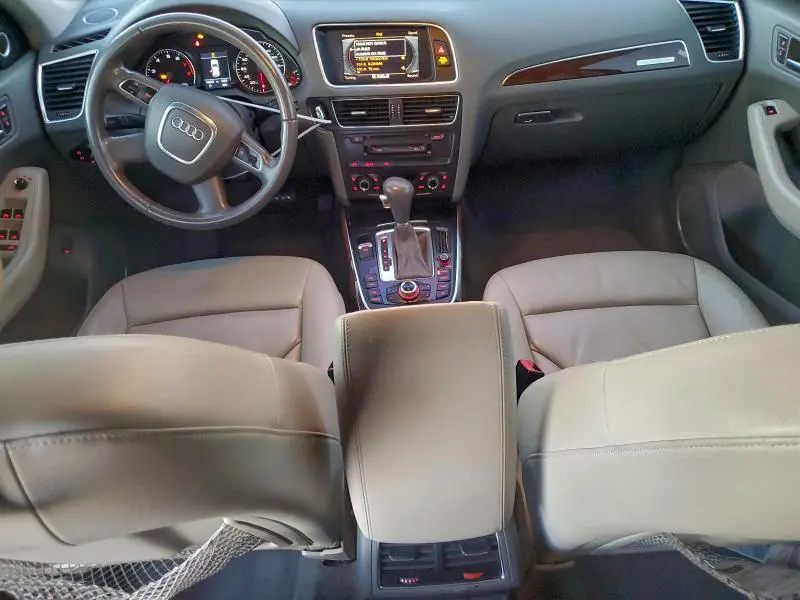 2011 AUDI Q5 PREMIUM PLUS  