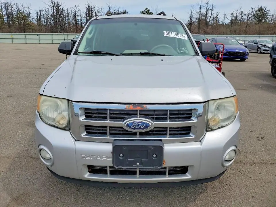 2010 FORD ESCAPE XLT  