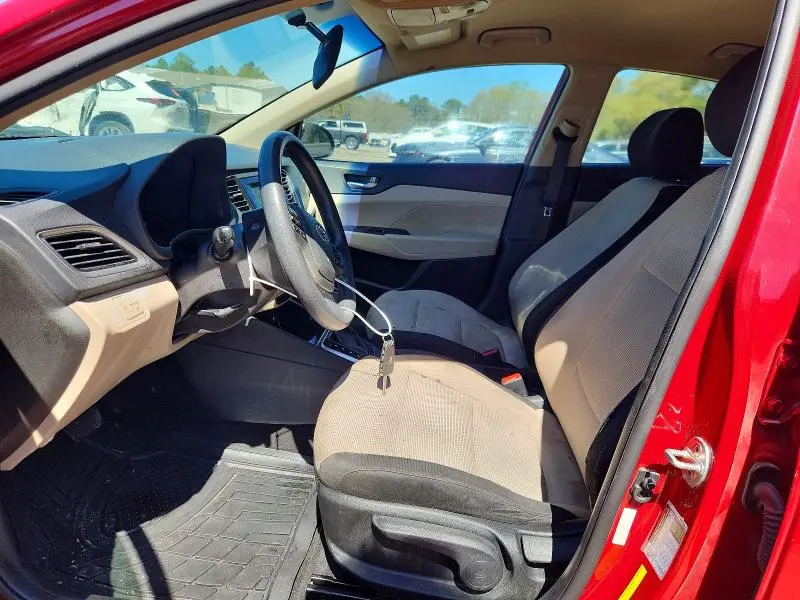 2018 HYUNDAI ACCENT SE  