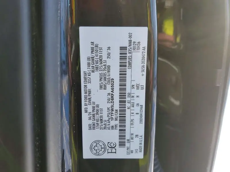 2024 FORD F150 LARIAT  