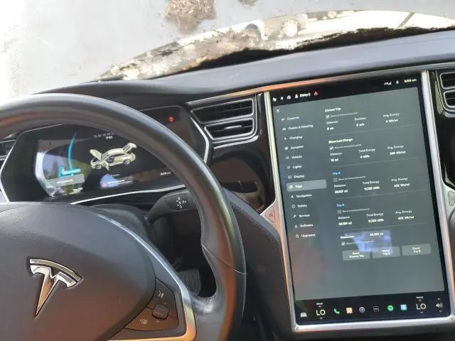 2015 TESLA MODEL S   