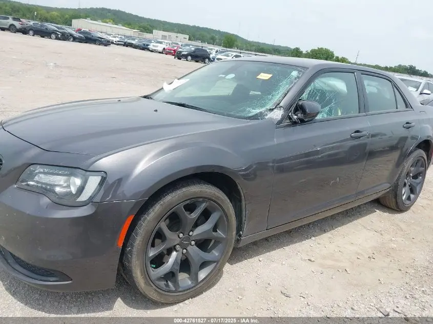 2020 CHRYSLER 300 TOURING
