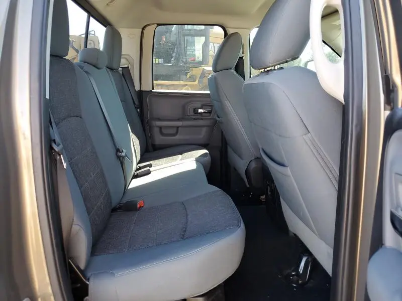 2015 RAM 1500 SLT
