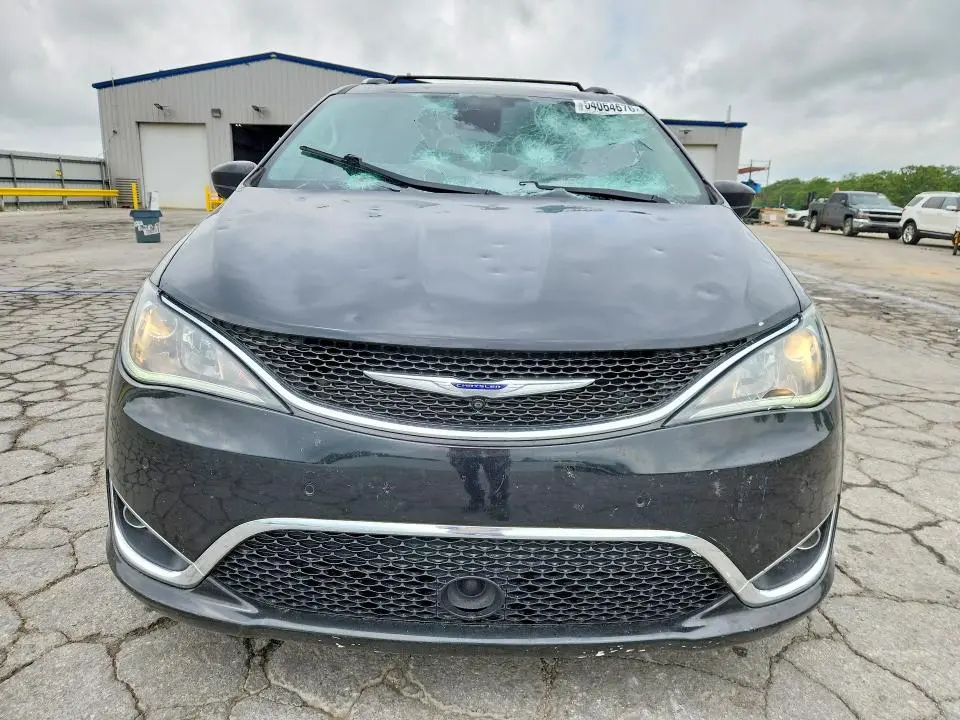 2020 CHRYSLER PACIFICA TOURING L PLUS  