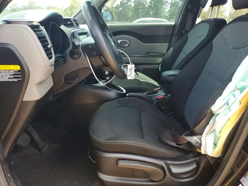 2019 KIA SOUL +  