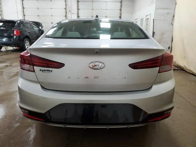 2020 HYUNDAI ELANTRA SEL  