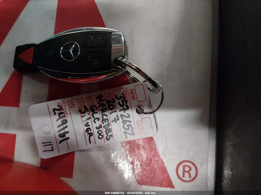 2017 MERCEDES-BENZ GLC 300 4MATIC
