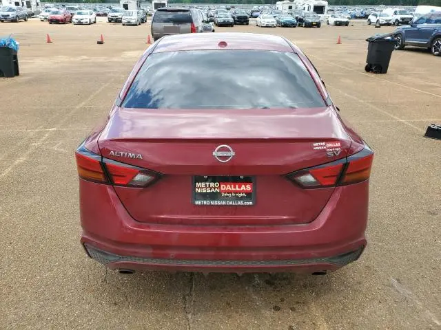 2024 NISSAN ALTIMA SV  