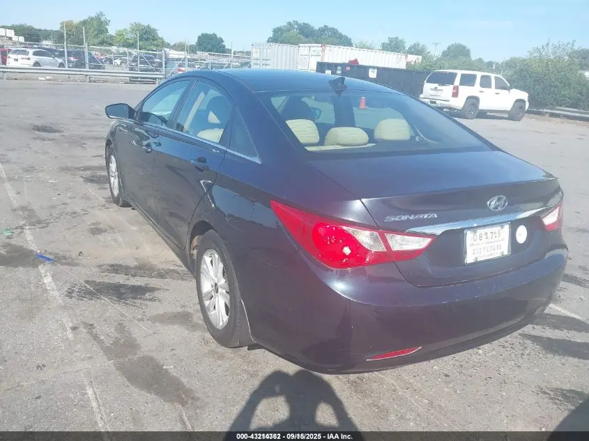 2012 HYUNDAI SONATA GLS