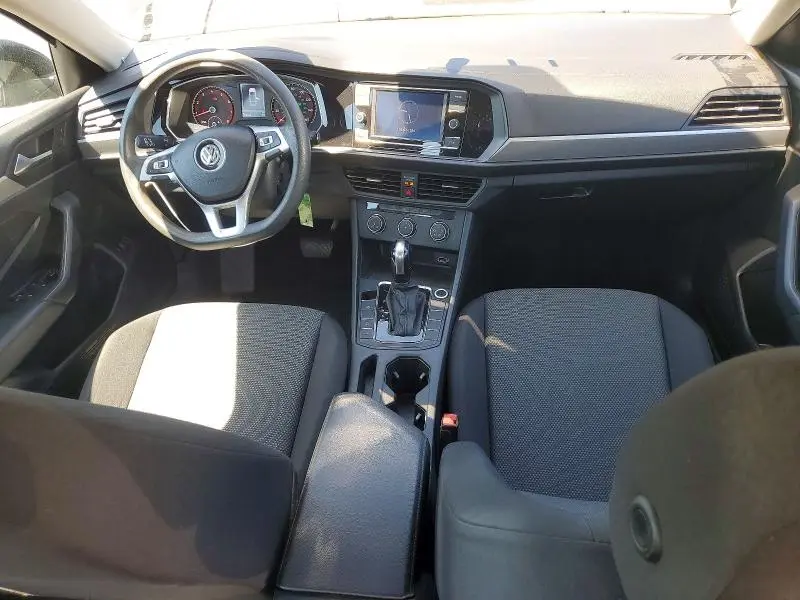 2019 VOLKSWAGEN JETTA SE  