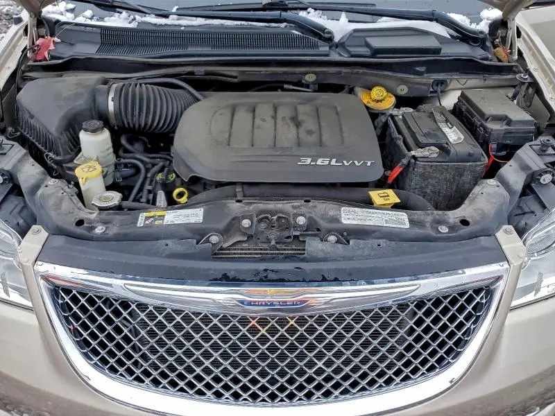 2016 CHRYSLER TOWN & COUNTRY LIMITED PLATINUM  