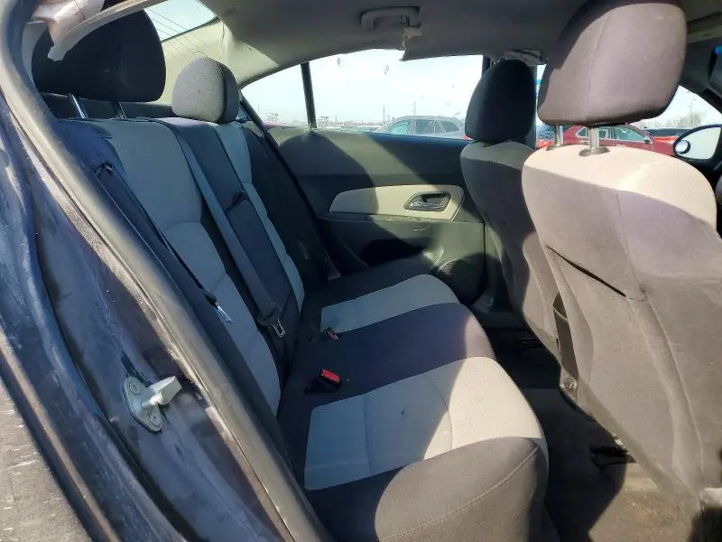 2014 CHEVROLET CRUZE LS  