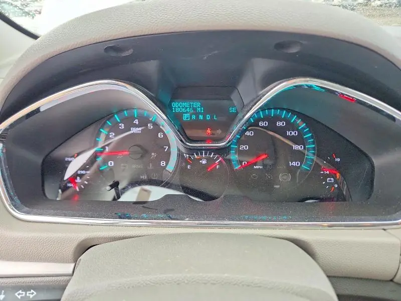 2013 CHEVROLET TRAVERSE LS  