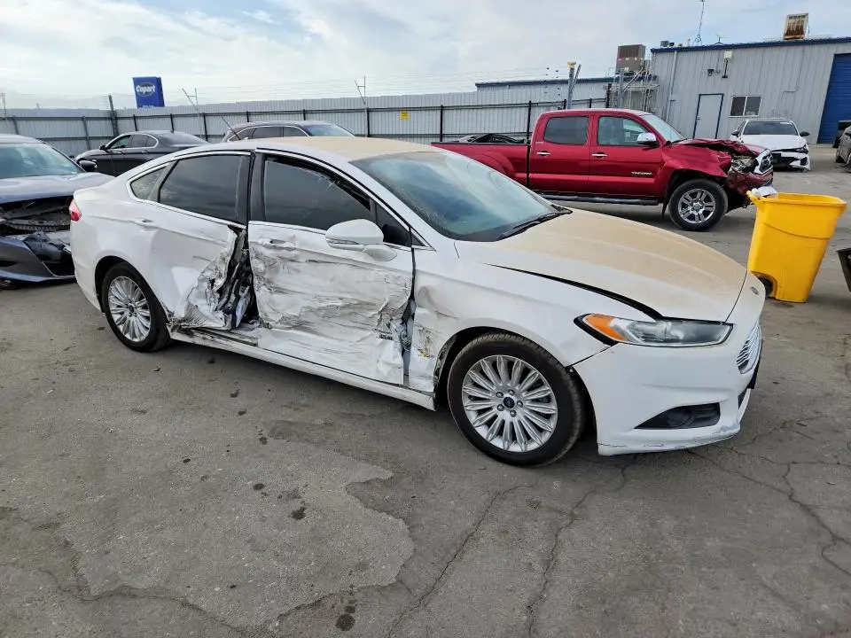 2016 FORD FUSION SE PHEV  