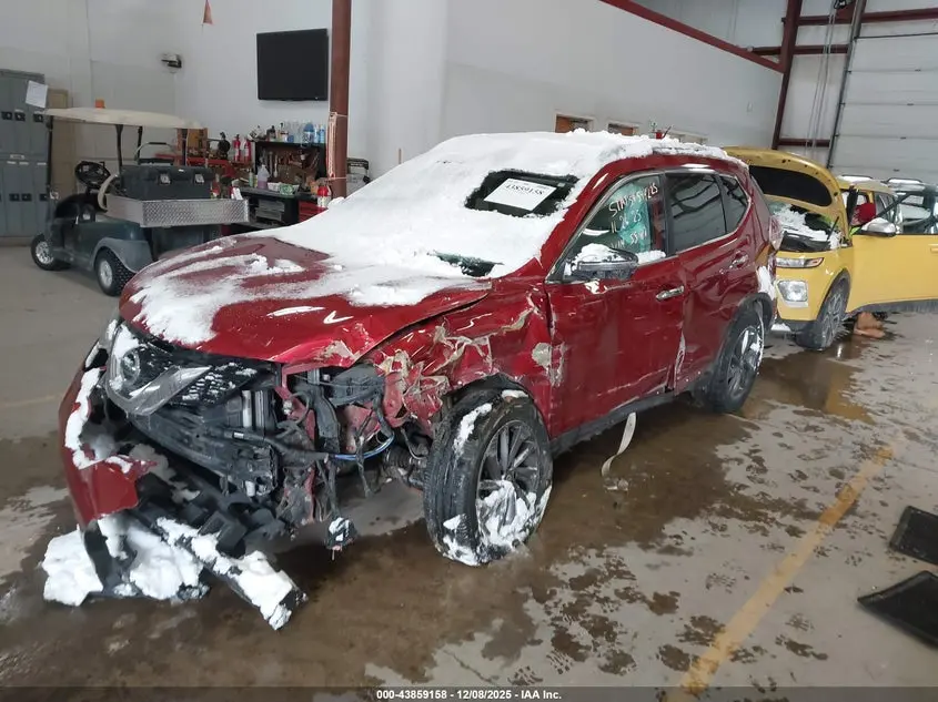 2016 NISSAN ROGUE SL