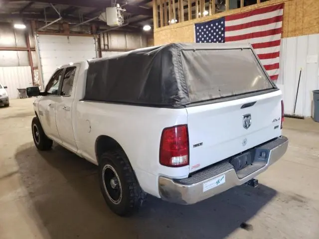 2016 RAM 1500 SLT  