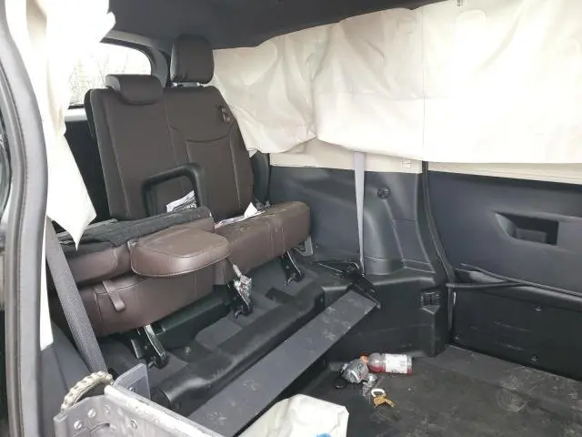 2023 TOYOTA SIENNA LIMITED  