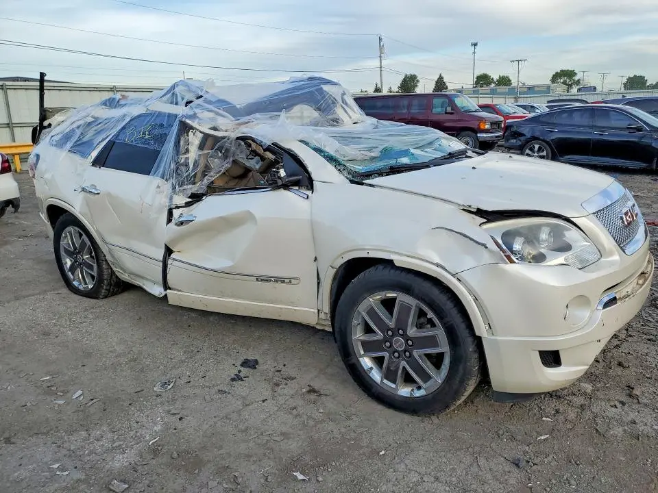 2012 GMC ACADIA DENALI  