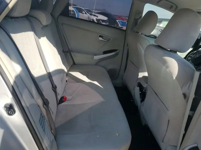 2013 TOYOTA PRIUS THREE  