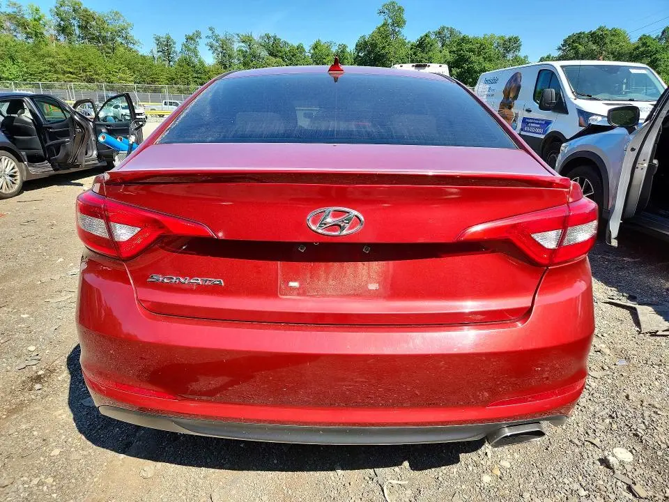 2016 HYUNDAI SONATA SE  
