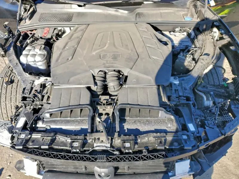 2024 PORSCHE CAYENNE S  